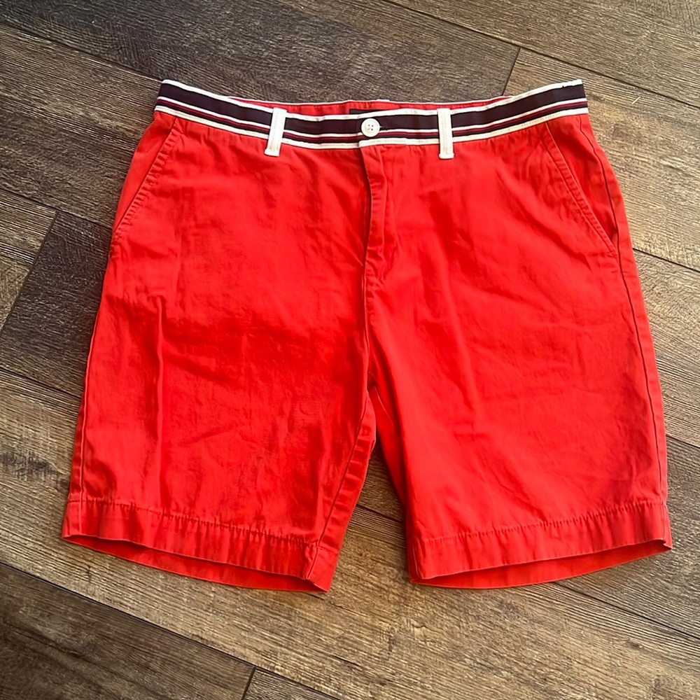 Read Tommy Hilfiger shorts
